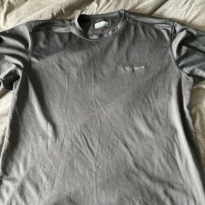 Columbia breathable shirt
